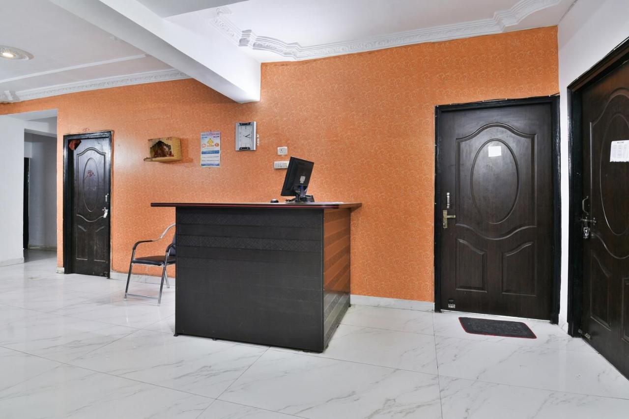 Oyo 72367 Green Home Residency ปัฏนา ภายนอก รูปภาพ